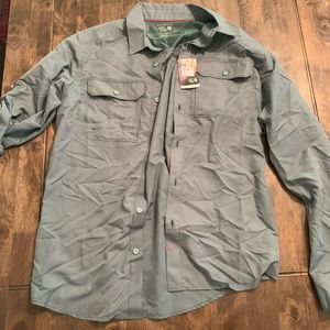 Mountain Hardware long sleeve breathable button up
